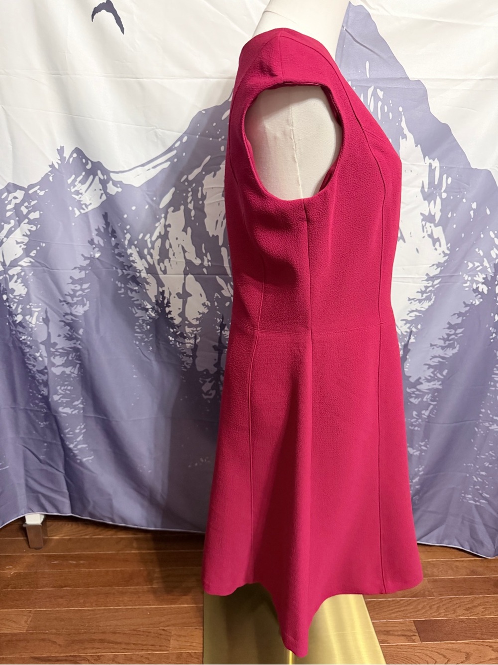 CHAPS Size 10 Vibrant Red Textured Fit & Flare Dress - Picture 4 of 7